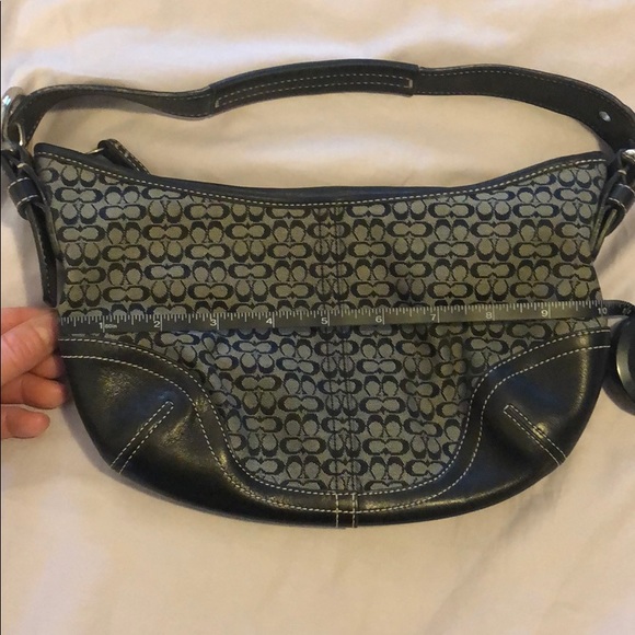 Signature Coach purse - Picture 7 of 8